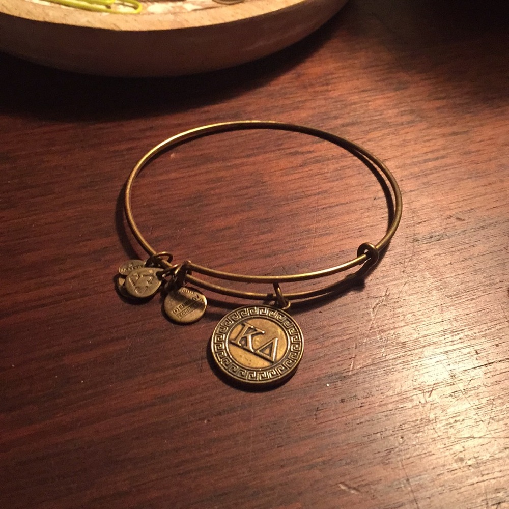 kappa delta Alex and ani